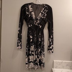 Flattering, comfortable, versatile dress!